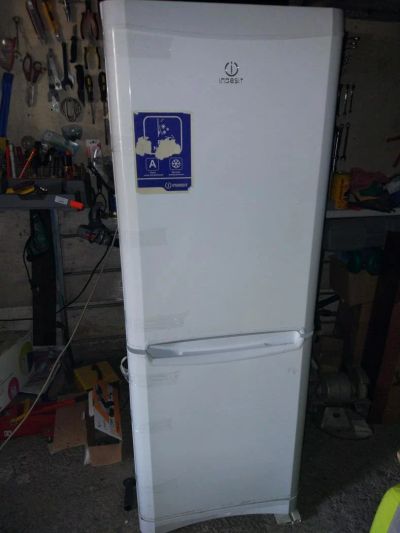 Лот: 9676230. Фото: 1. Холодильник Indesit (No Frost... Холодильники, морозильные камеры
