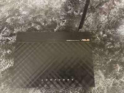 Лот: 17125333. Фото: 1. WiFi роутер. Маршрутизаторы (роутеры)