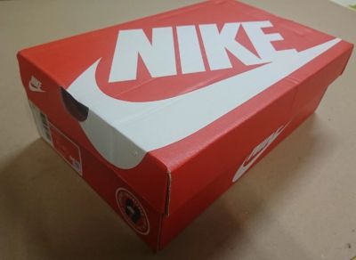Лот: 20554858. Фото: 1. NIKE Air Max EXCEE 40.5 - 41 размер. Кеды, кроссовки, слипоны