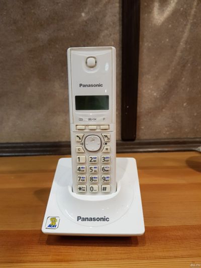 Лот: 15155062. Фото: 1. Телефон Panasonic KX-TG1711. DECT и радиотелефоны