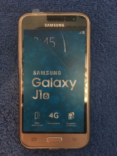 Лот: 15260920. Фото: 1. Samsung Galaxy J1 (2016). Смартфоны