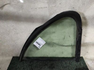 Лот: 21420795. Фото: 1. форточка двери Nissan March K12. Двигатель и элементы двигателя