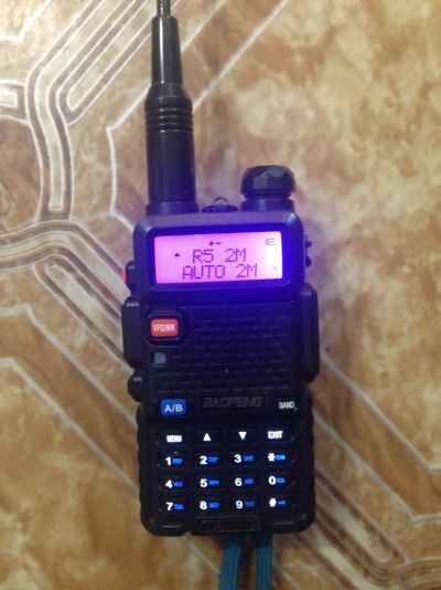 Лот: 8195573. Фото: 1. Радиостанция Baofeng UV-5R с комплектом... Рации, радиостанции