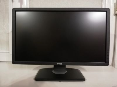 Лот: 13275280. Фото: 1. Монитор Dell UltraSharp U2212... ЖК-мониторы