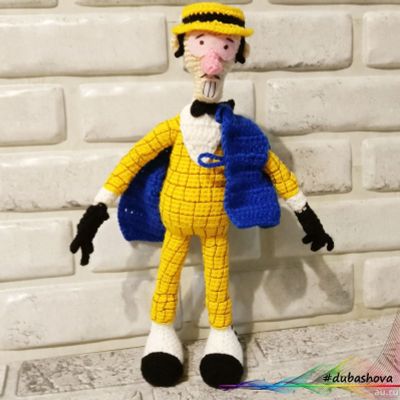 Лот: 18298106. Фото: 1. Игрушка вязаная Сыщик. Авторские куклы, игрушки, поделки