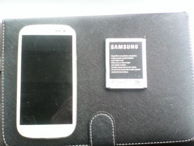 Лот: 5510982. Фото: 1. Samsung Galaxy S3 i9300. Смартфоны