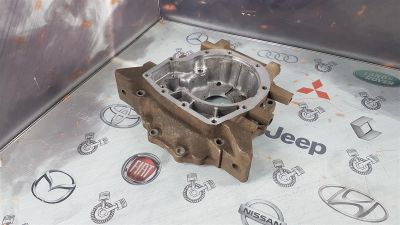 Лот: 23590344. Фото: 1. Корпус АКПП Nissan Vanette Serena... Трансмиссия