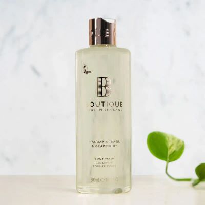 Лот: 24933868. Фото: 1. Гель для ванны и душа Boutique... Уход за телом