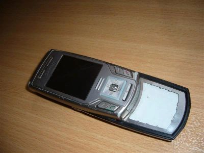Лот: 522255. Фото: 1. pantech. Кнопочные мобильные телефоны