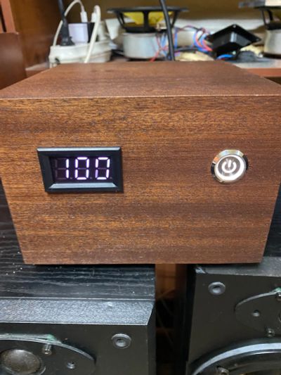 Лот: 24618046. Фото: 1. Понижающий 100 вольт , эксклюзив... Трансформаторы, катушки
