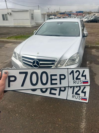Лот: 23705993. Фото: 1. гос номера Р 700 ЕР. Госномера