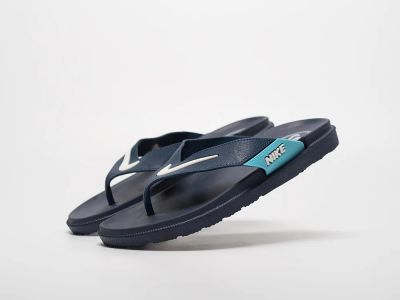 Лот: 24974481. Фото: 1. Сланцы Nike. Шлепанцы, сланцы
