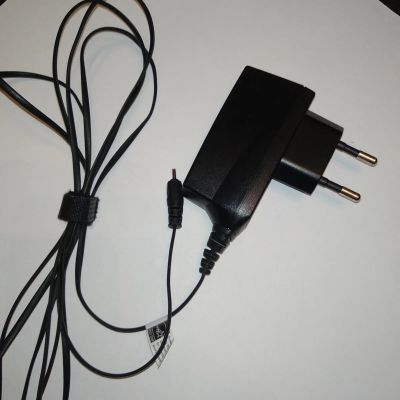 Лот: 16251032. Фото: 1. Зарядное устройство nokia ac-4e. Зарядные устройства, блоки питания, адаптеры сетевые для смартфонов