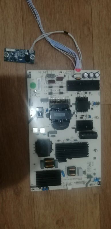 Лот: 21045307. Фото: 1. Телевизор Hyundai H-LED65QBU7500... Запчасти для телевизоров, видеотехники, аудиотехники