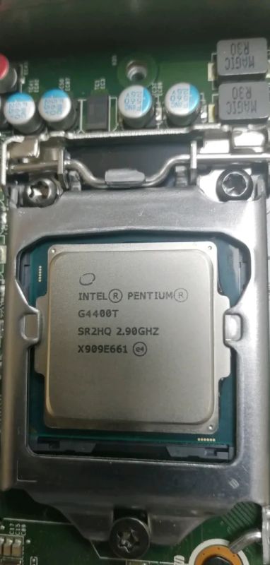 Лот: 20653567. Фото: 1. Процессор Intel Pentium G4400T... Процессоры