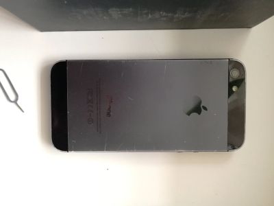 Лот: 12128427. Фото: 1. Iphone 5. Смартфоны