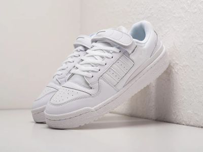 Лот: 20416935. Фото: 1. Кроссовки Adidas Forum Low. Кеды, кроссовки, слипоны