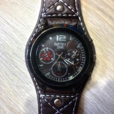 Лот: 4957414. Фото: 1. часы наручные, мужские, кварцевые... Оригинальные наручные часы