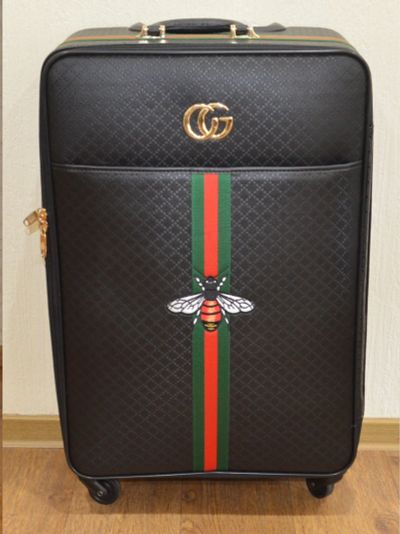 Лот: 12316502. Фото: 1. чемодан gucci. Чемоданы и сумки дорожные