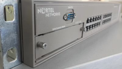 Лот: 9078730. Фото: 1. Коммутатор Nortel Networks BayStack... Коммутаторы