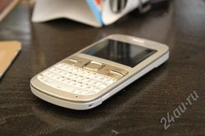 Лот: 1534544. Фото: 1. Телефон Nokia C-3. Кнопочные мобильные телефоны