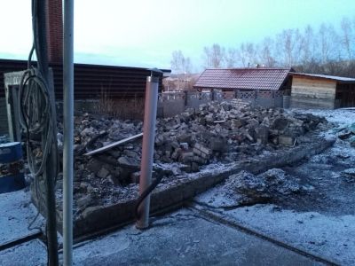 Лот: 15757781. Фото: 1. отдам лом кирпича и блоков. Блоки, кирпич, брусчатка