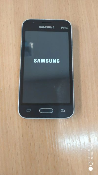 Лот: 15343377. Фото: 1. Смартфон Samsung Galaxy J1 Mini... Смартфоны