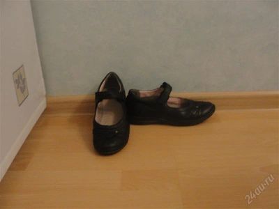 Лот: 2534243. Фото: 1. GEOX туфли для девочки 34 размер. Туфли