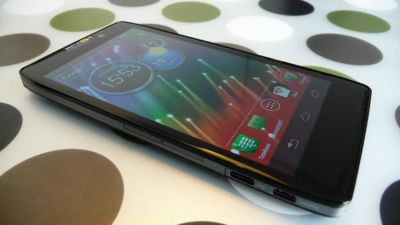 Лот: 6502954. Фото: 1. Motorola xt 925 HD 48 GB(обмен... Смартфоны