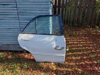 Лот: 23954529. Фото: 1. Запчасти Mazda Familia 2002 (двери... Другое (автозапчасти)