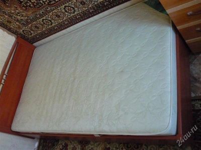 Лот: 868679. Фото: 1. Кровть дядьково + матрац. Диваны