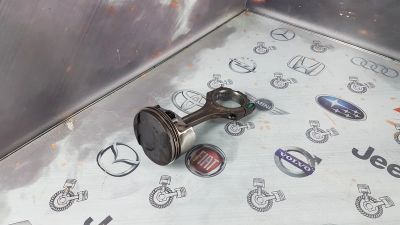 Лот: 23589344. Фото: 1. Поршень с шатуном Lexus GS450H... Двигатель и элементы двигателя
