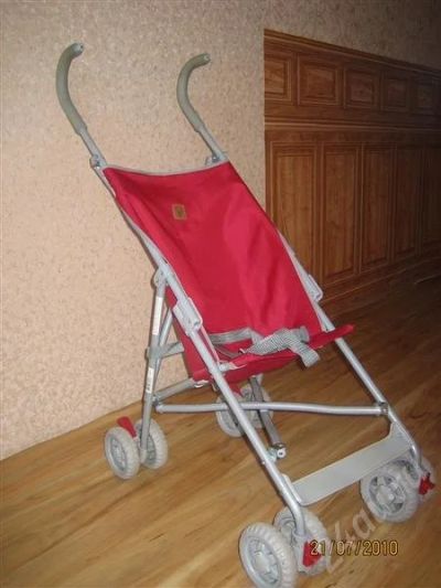 Лот: 437310. Фото: 1. коляска-трость. Другое (дети растут)