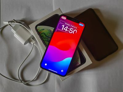 Лот: 23446701. Фото: 1. Apple iPhone Xs 64GB. Смартфоны