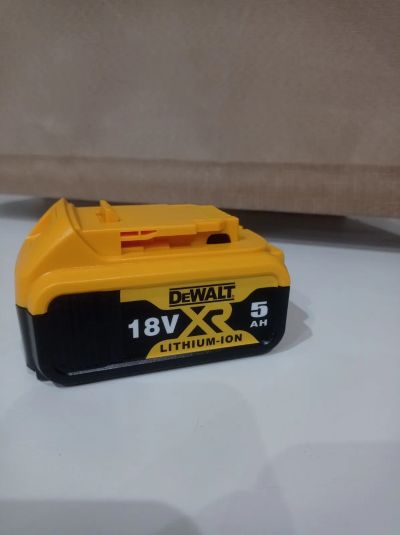 Лот: 22393974. Фото: 1. Аккумулятор DeWalt. Электроинструмент