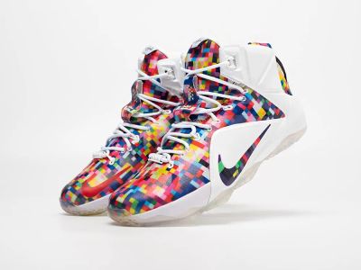 Лот: 24975282. Фото: 1. Кроссовки Nike Lebron 12. Кеды, кроссовки, слипоны