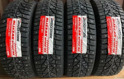 Лот: 19439431. Фото: 1. Шины 185/65 R14 Bridgestone Blizzak... Шины