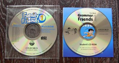 Лот: 20266999. Фото: 1. Family and Friends 1 (2 CD). Другое (компьютеры, оргтехника, канцтовары)