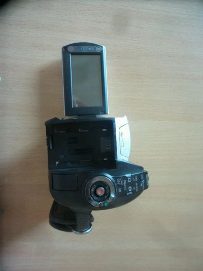 Лот: 13968923. Фото: 1. Видеокамера Sony. Видеокамеры