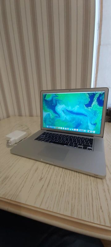 Лот: 16932795. Фото: 1. Macbook I7/8GB/SSD. Ноутбуки