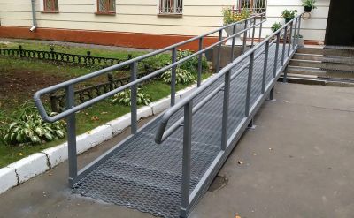 Лот: 13008950. Фото: 1. Пандус 4. Лестницы, перила, балясины