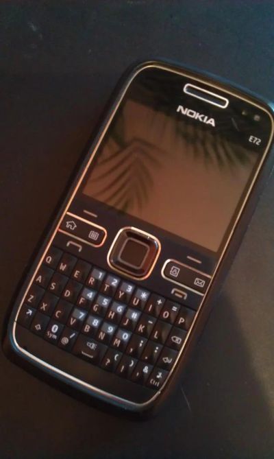 Лот: 4477402. Фото: 1. Nokia E72. Смартфоны