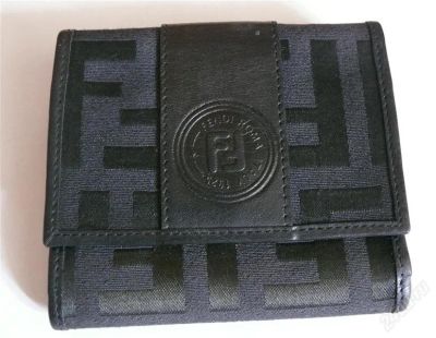 Лот: 1631745. Фото: 1. Портмоне Fendi. Бумажники, кошельки, портмоне