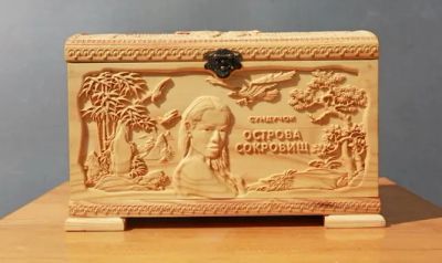 Лот: 22848709. Фото: 1. Сундучок-шкатулка. Шкатулки