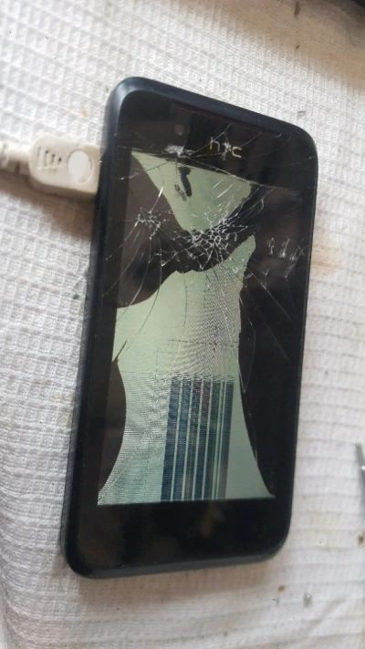 Лот: 11382304. Фото: 1. HTC desire 210 dual simm. Микросхемы и платы