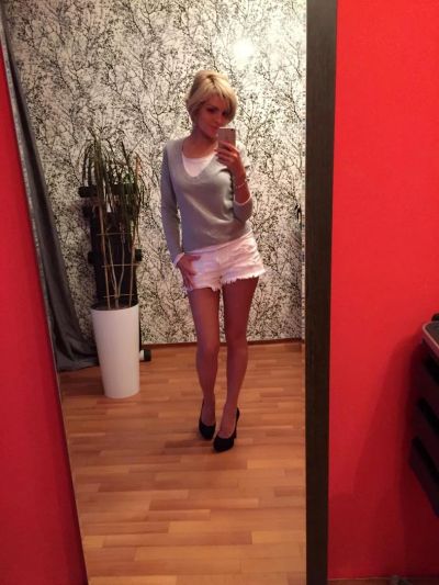 Лот: 7793794. Фото: 1. Кофточка. Свитеры, толстовки, худи