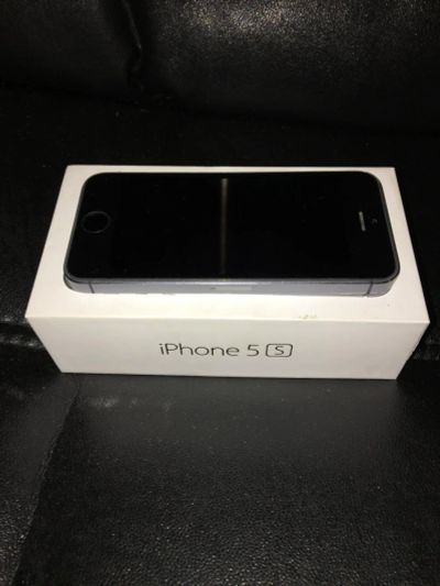 Лот: 10492548. Фото: 1. Apple Iphone 5s Space Grey 16Gb... Смартфоны