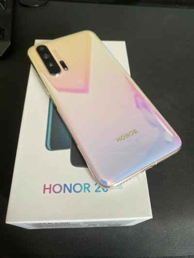 Лот: 16279917. Фото: 1. Honor 20 pro 256GB. Смартфоны