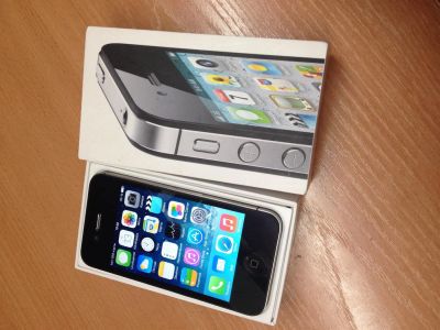 Лот: 3535982. Фото: 1. IPhone 4 16gb blak. Смартфоны