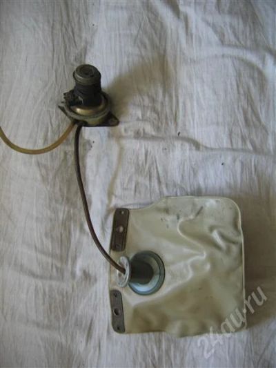 Лот: 479621. Фото: 1. Бачок стеклоомывателя (грелка... Другое (автозапчасти)